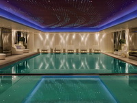 ����� The Mira, Kowloon