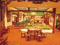����� White Swan Hotel