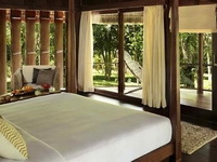 ����� Barefoot at Havelock