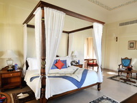 ����� Heritage Retreat