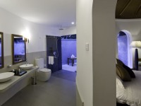 ����� Kuramathi Island Resort 