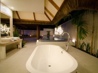����� Kuramathi Island Resort 