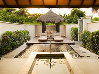 ����� Beach House Iruveli