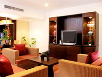 ����� All Seasons Naiharn Phuket