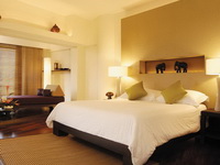  Hilton Phuket Arcadia Resort & Spa ( )
